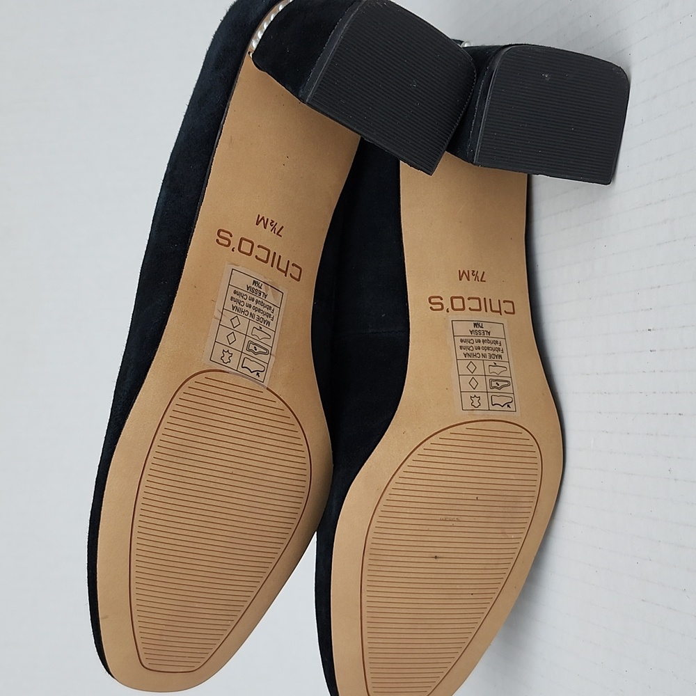 NWOT CHICO'S ALESSIA SUEDE PUMPS - Picture 5 of 10